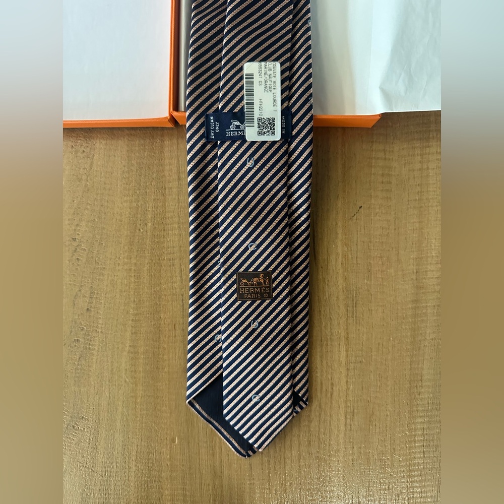 BNIB Hermes Cravate Soie Lourde Club Nautique
